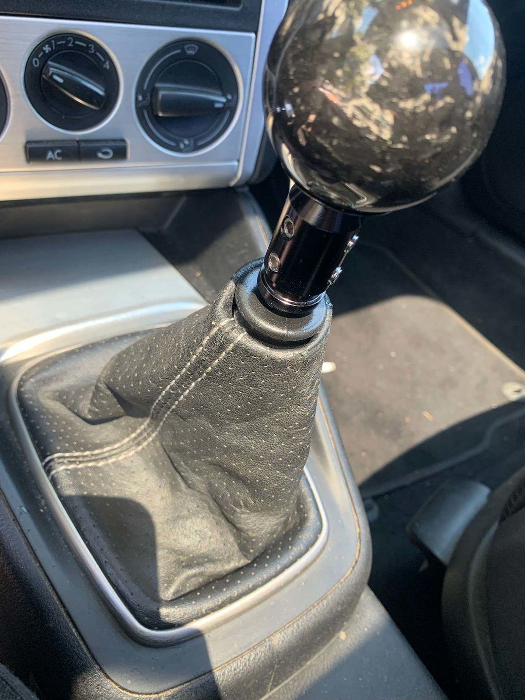 Customer photo review of Forged Carbon Fiber Shift Knob
