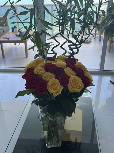 Customer photo review of Yellow & Red Bouquet