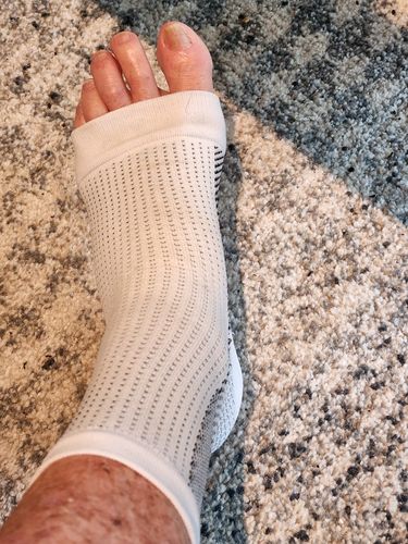 Customer photo review of Buy 1 NeuroSocks