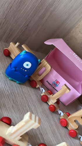 Customer photo review of Mon Étiquette Magique™️ - Petits Monstres