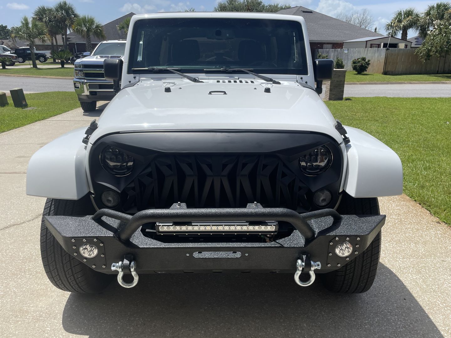 Customer photo review of Shark Grille - Matte Black for 07-18 Wrangler JK