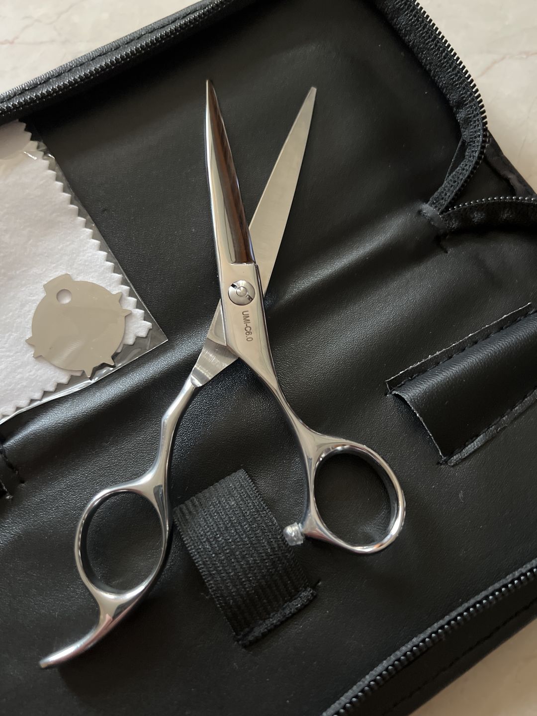 Customer photo review of Mina Umi Hair Cutting Scissor