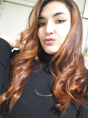 Reseña con foto de un cliente sobre Henna Jamila Hair