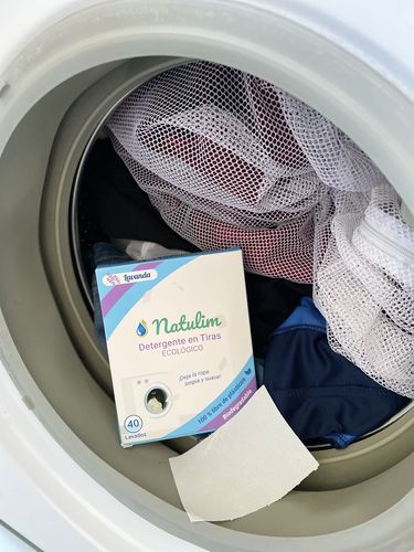 Customer photo review of Eco-Tiras de Detergente 40 lavados Natulim