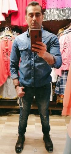 Customer photo review of Skinny Mid Rise Jeans (Light Blue)