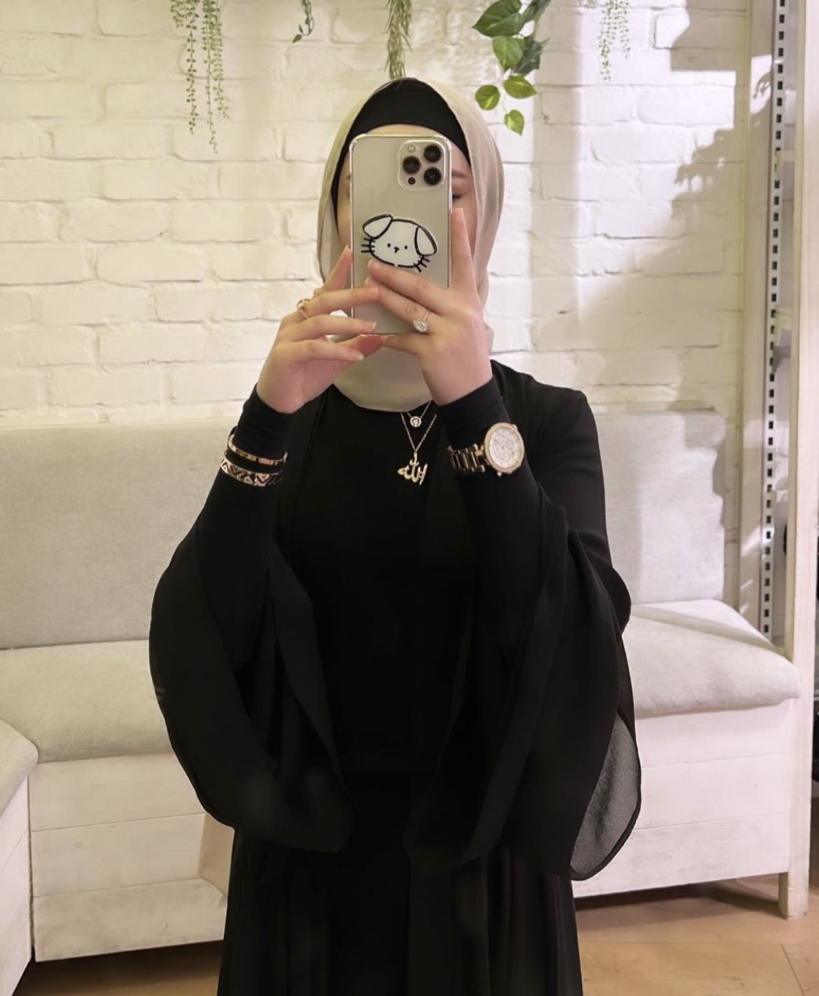 Customer photo review of Aisha Black Abaya
