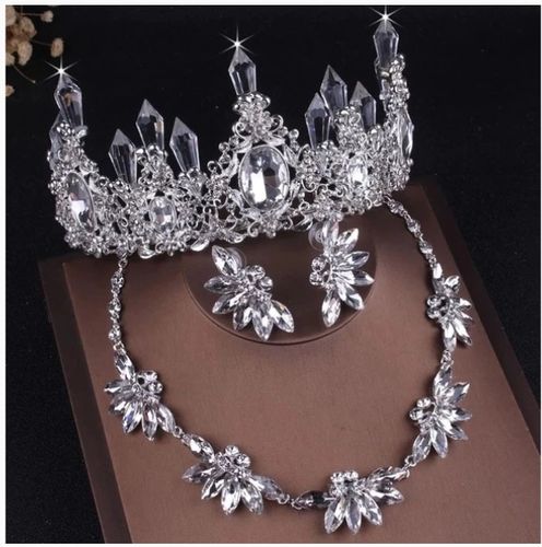Customer photo review of Clear Crystal Queen Set
