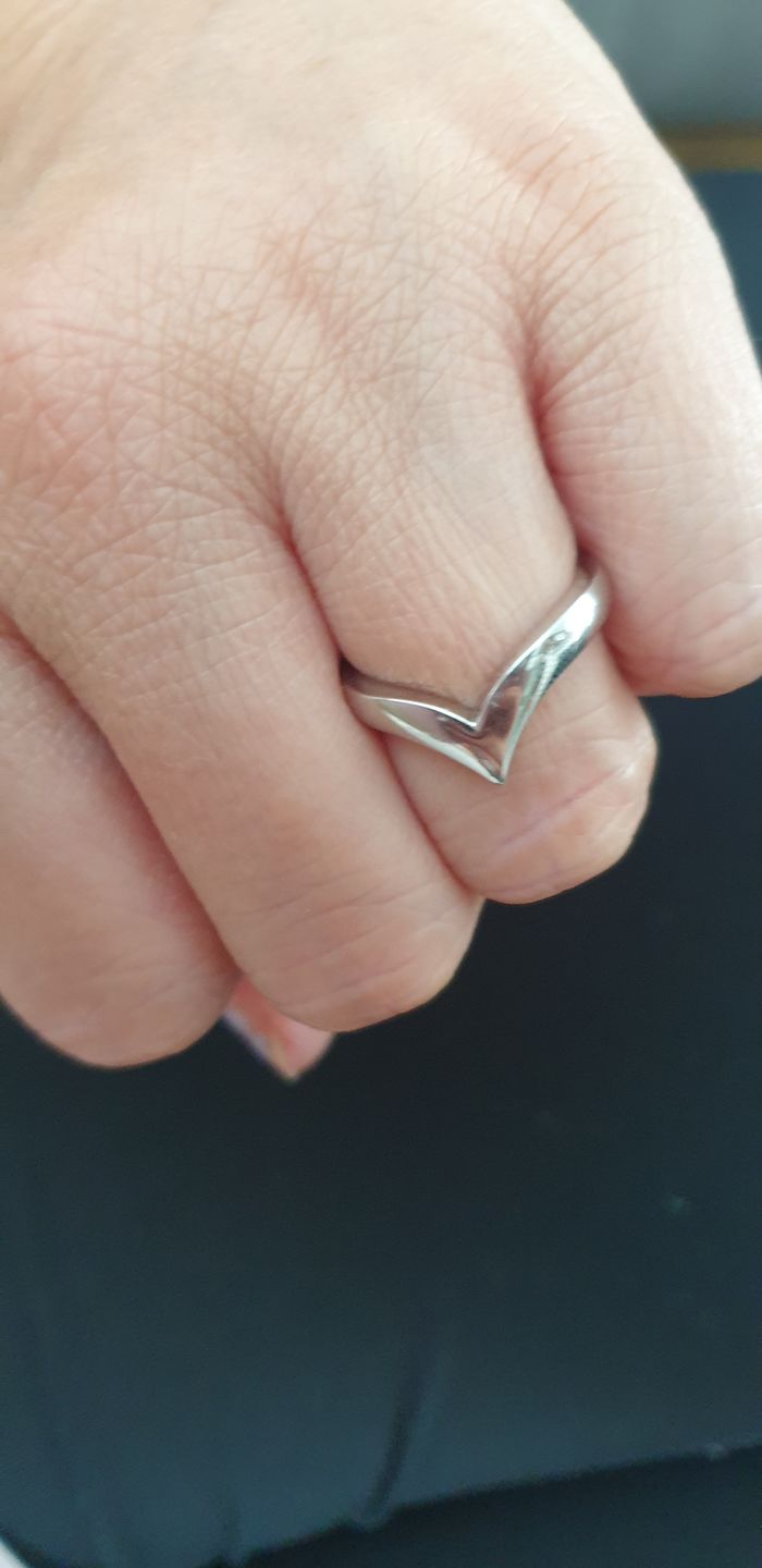 Customer photo review of Grecian Wishbone Stacking Ring