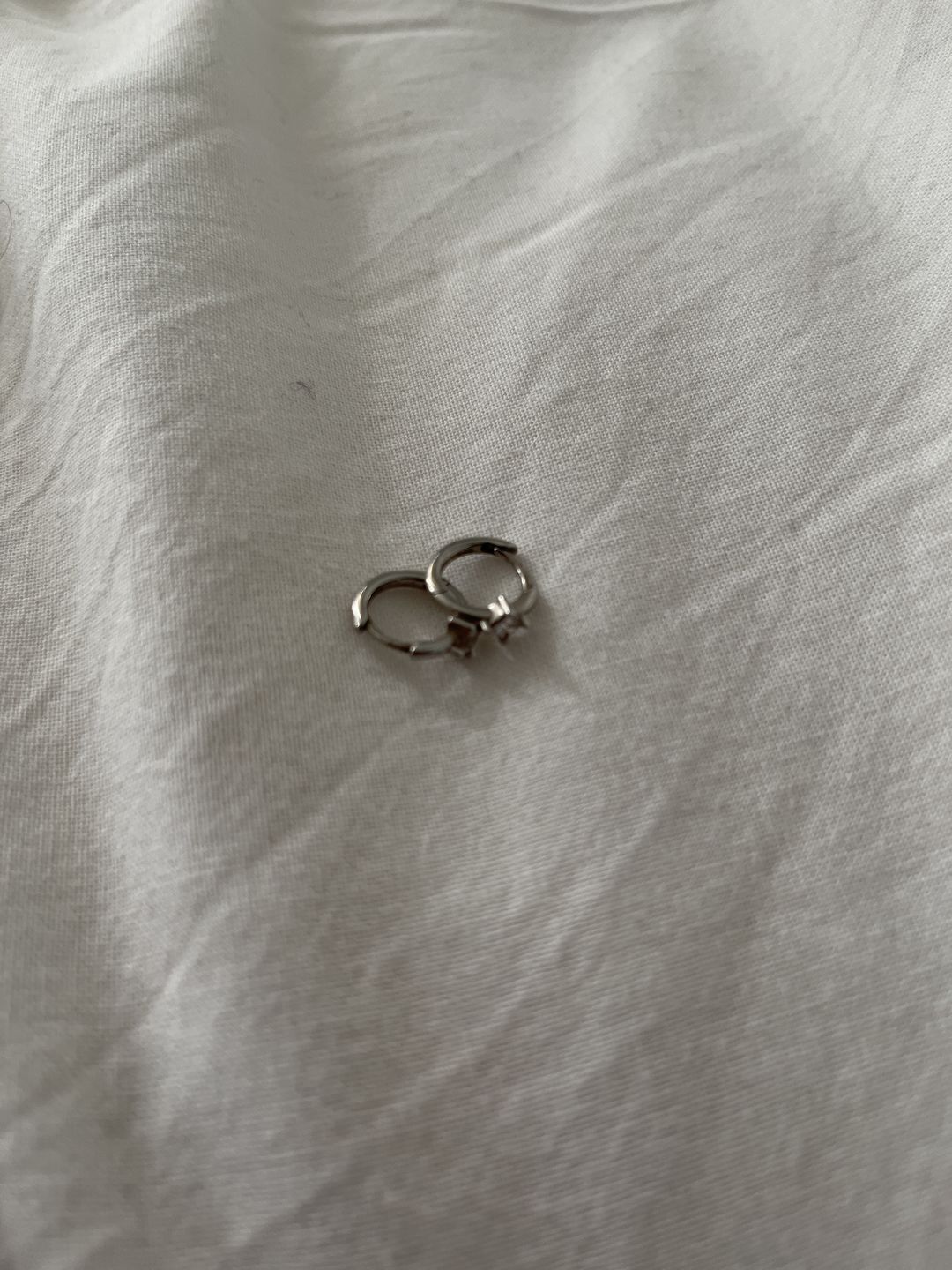 Customer photo review of Princess Stone Huggies