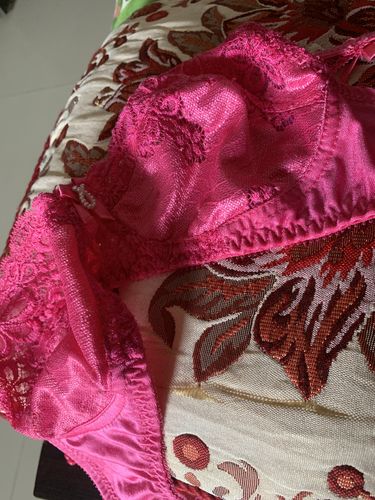 Customer photo review of Allure Lace Soft Padded Bra