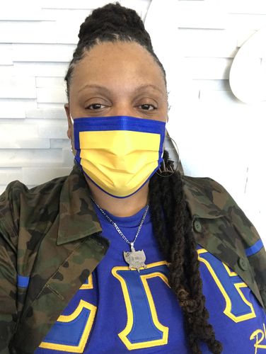 Customer photo review of Disposable Mask. 10 pc pack