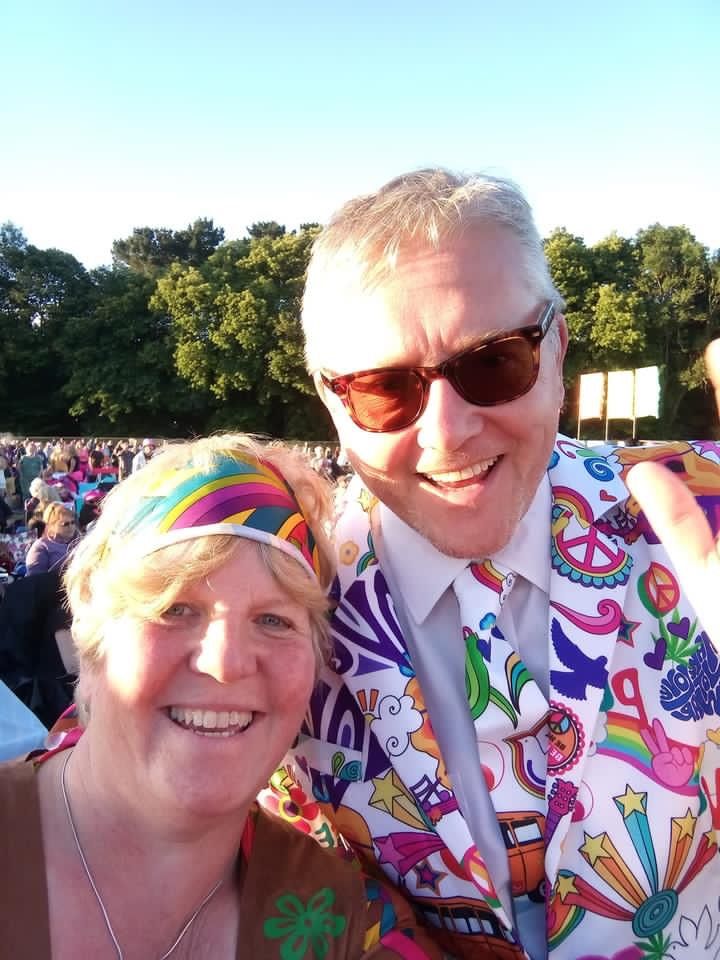 Customer photo review of Groovy Stand Out Suit