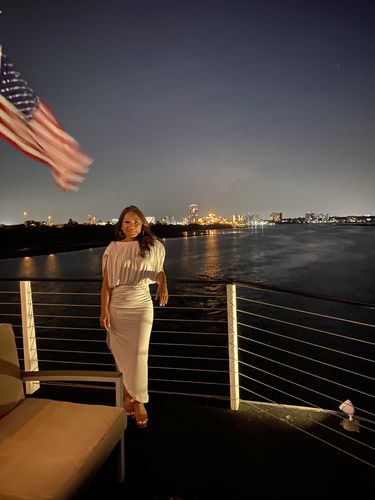 Customer photo review of Eva Maxi Dress