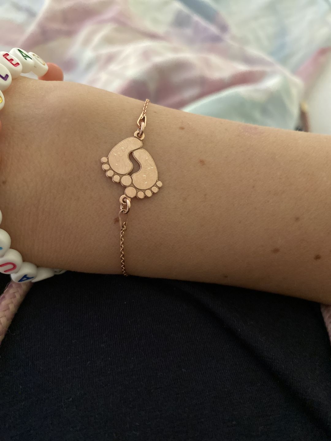 Customer photo review of Armband "Babyfüßchen"