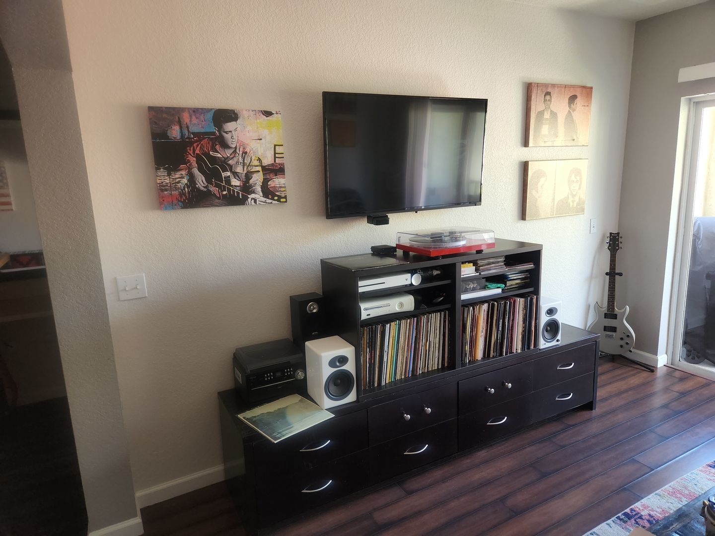 Customer photo review of Elvis Presley Wall Art
