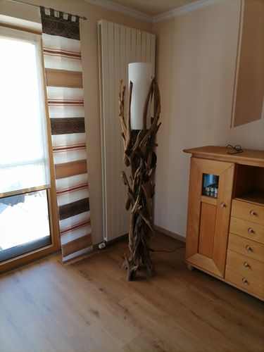 Customer photo review of Treibholz Stehlampe VILLA inkl. Lampenschirm Natur