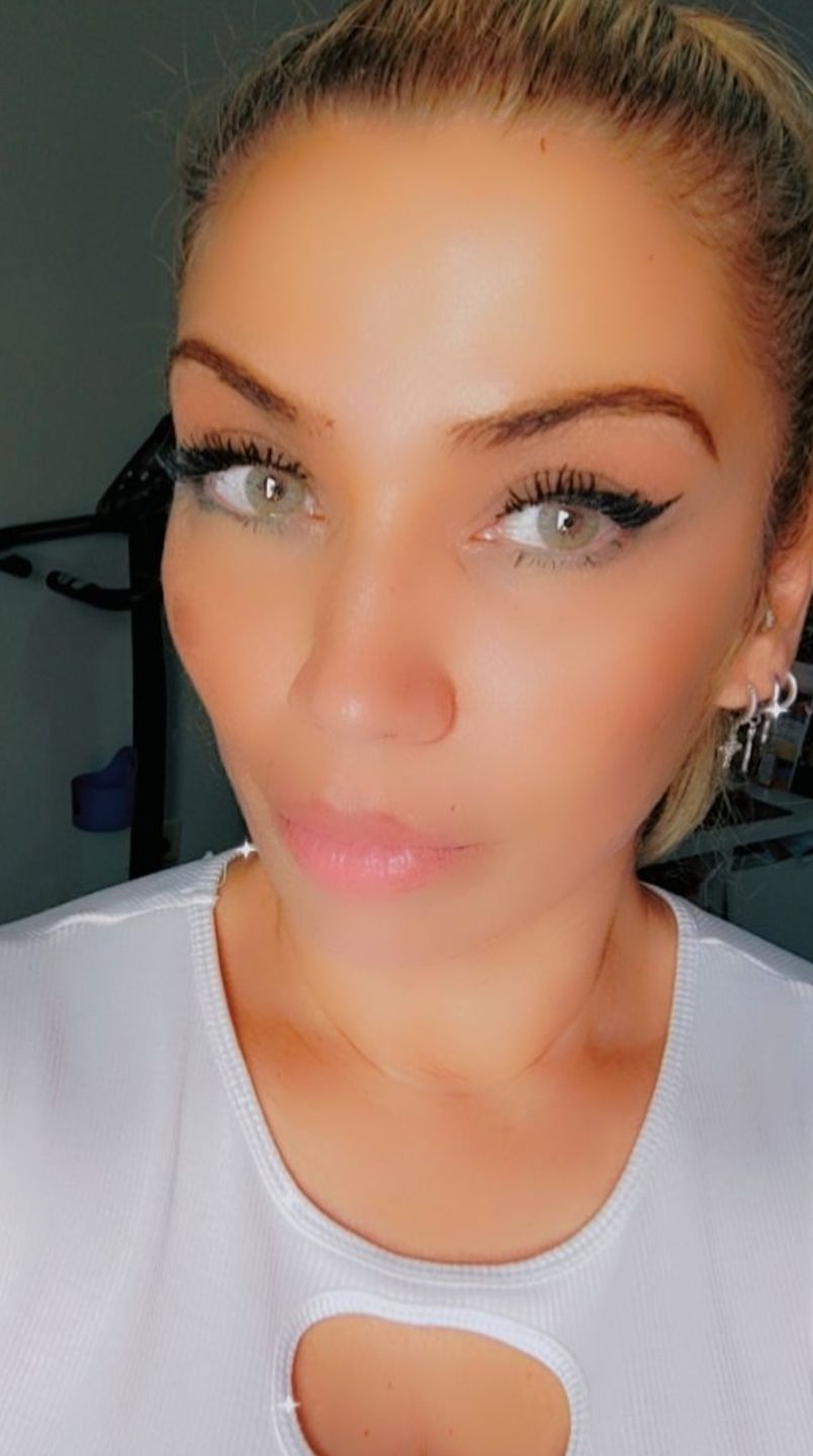 Customer photo review of Allure