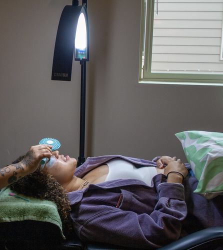 Customer photo review of CosmoGlo Light + Phone Clip