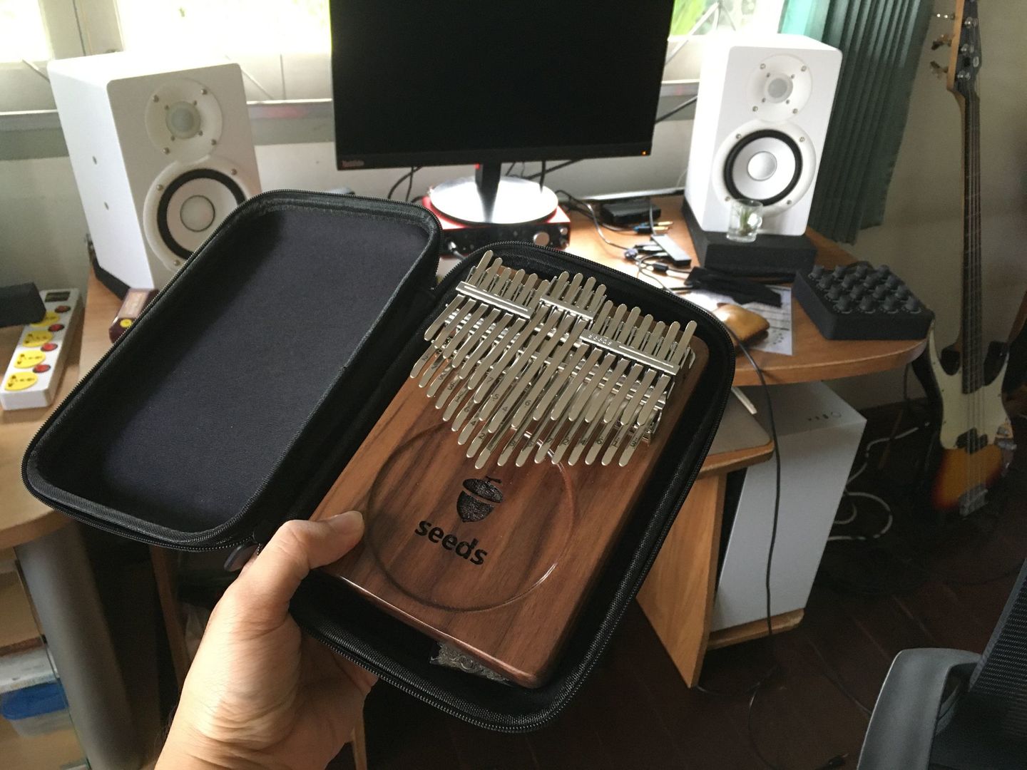 Customer photo review of Seeds 34 Keys 24 Key Chromatic Kalimba Double Layer Treble Thumb Finger Piano