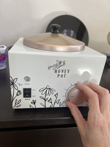 Customer photo review of Small Wax Warmer Honey Pot