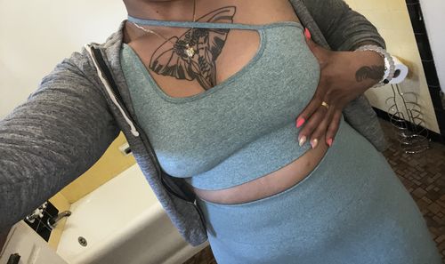 Customer photo review of Asymmetric Neck Sport Bra & Solid Form-Fitting Sport Set