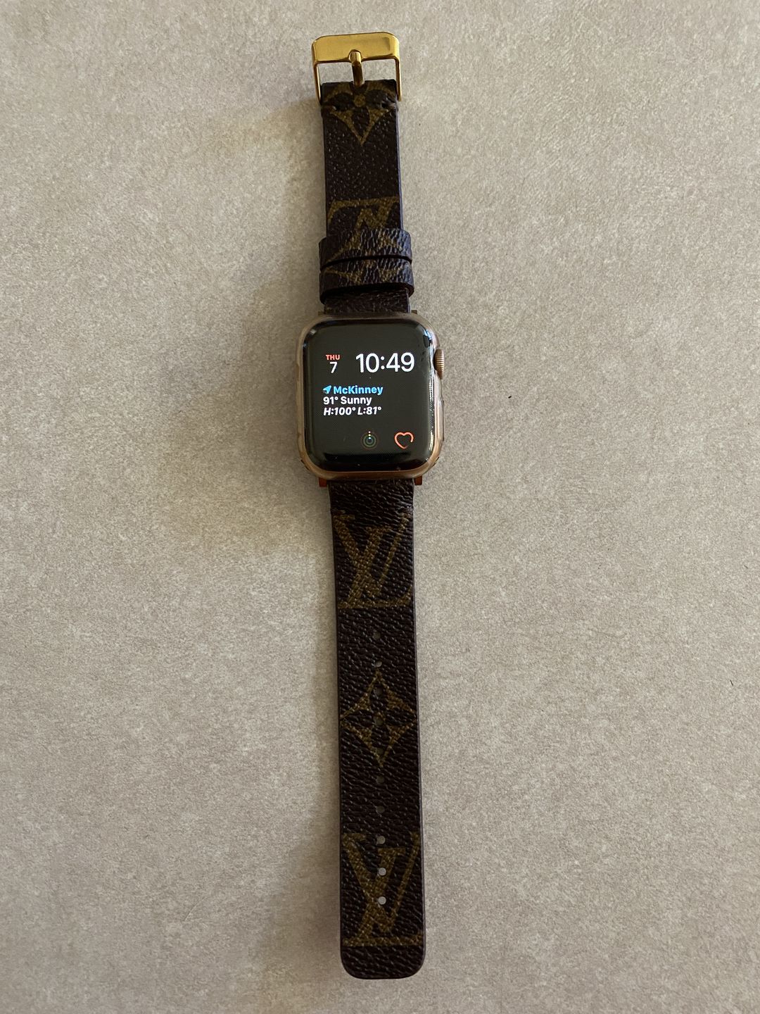 Customer photo review of Apple Watch Band Classic LV Monogram