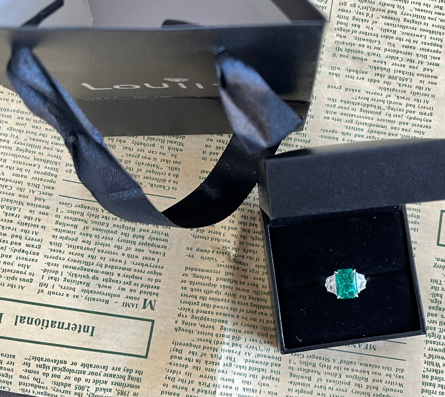 Customer photo review of S925 Paraiba Tourmaline 5 Ct Radiant Cut Three Stone Engagement Ring