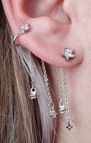 Customer photo review of Aretes Earcuff Asimétricos Lluvia de Estrellas