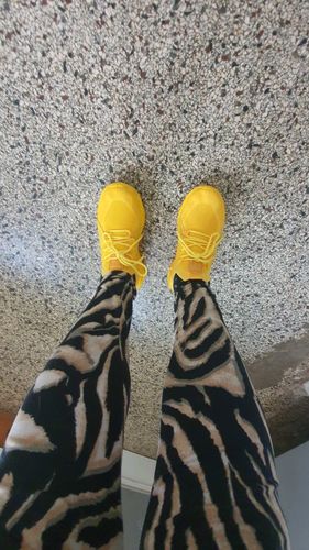 Customer photo review of Invomall Men's Jogging Walking Sports Sneakers