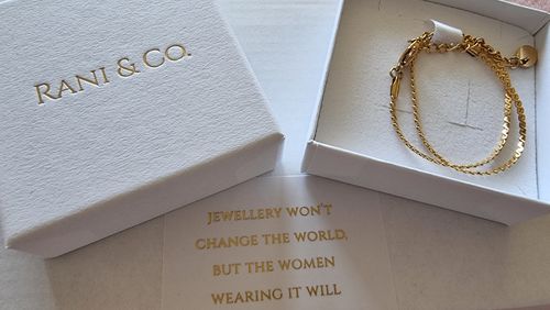 Customer photo review of Wave Anklet