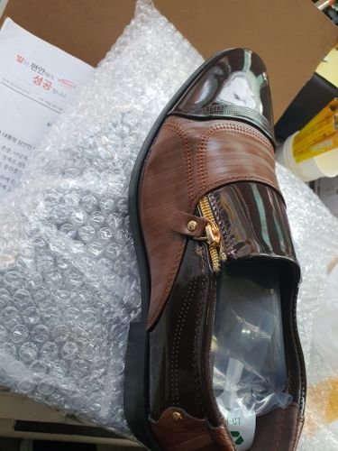 Customer photo review of Luxury Men's Formal Business Leather Shoes