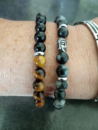 Customer photo review of BRACELET OBSIDIENNE FLOCON DE NEIGE 8mm