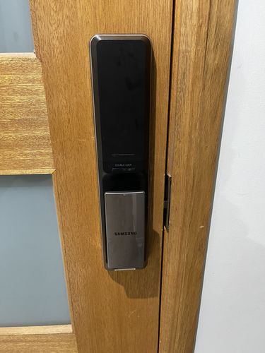 Customer photo review of Samsung SHP-DP609