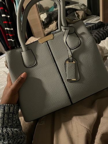 Customer photo review of The Vivian Casual Tote Bag