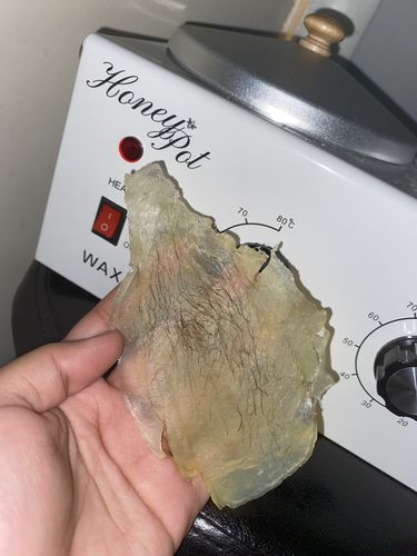 Customer photo review of Hard Wax Kit - 2.2 LB