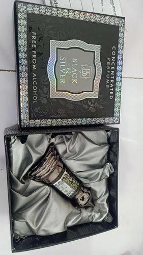 Customer photo review of Black And Silver | Premium Attars | 12ml