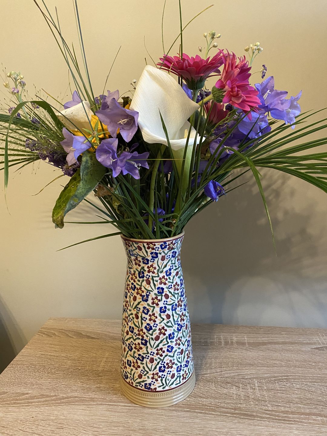Customer photo review of Large Tapered Vase Wild Flower Meadow