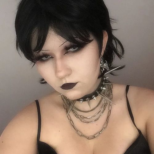 Customer photo review of Real Crystal Grey Contact Lenses(12 months of use)