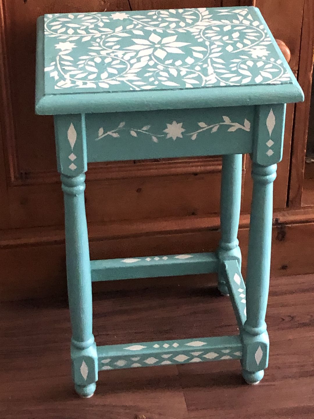 Customer photo review of JAIPUR Indian Inlay Furniture Stencil