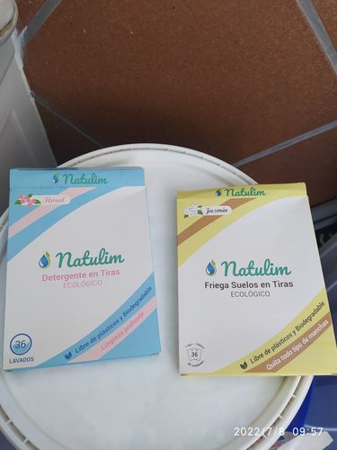 Customer photo review of Eco-Tiras de Detergente 40 lavados Natulim