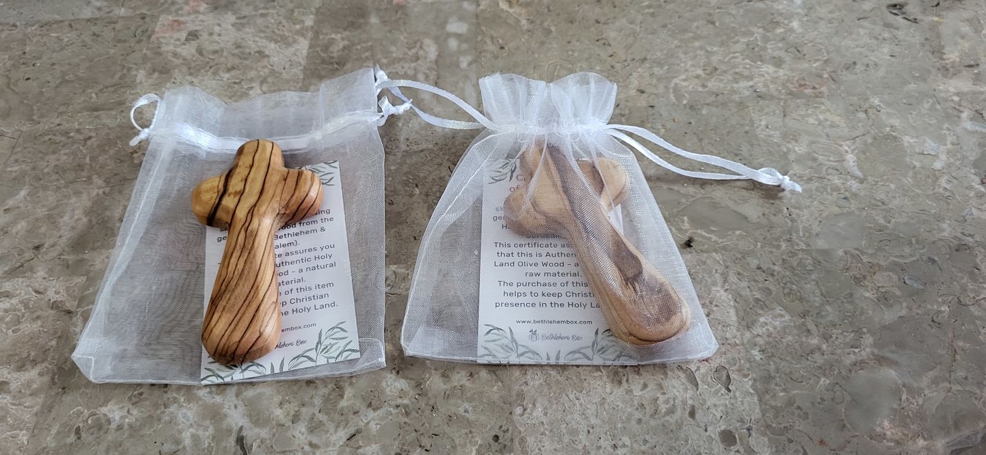 Customer photo review of Olive Wood Comfort Cross (Handheld)