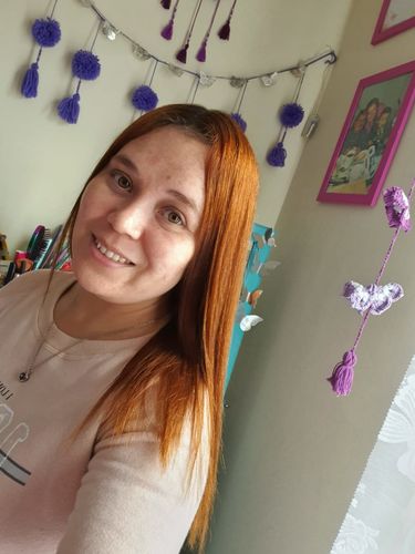 Reseña con foto de un cliente sobre Pack 3 Hennas Jamila Hair -  Cobrizo Natural y Duradero  👩🏼‍🦰