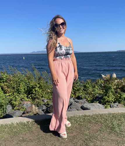 Customer photo review of Runaway Cami Top – Tie-Dye Riki