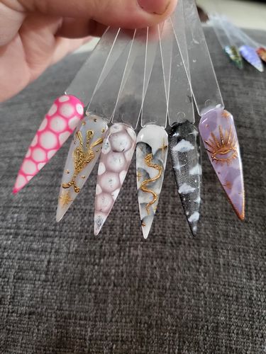 Customer photo review of Efecto Espejo Copper Fantasy Nails