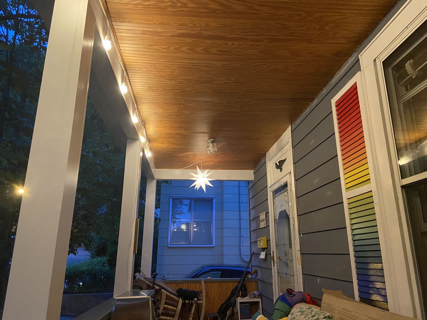 Customer photo review of 11FT White Weatherproof Outdoor Pendant Light Lamp Cord Kit, E12 C7 Base