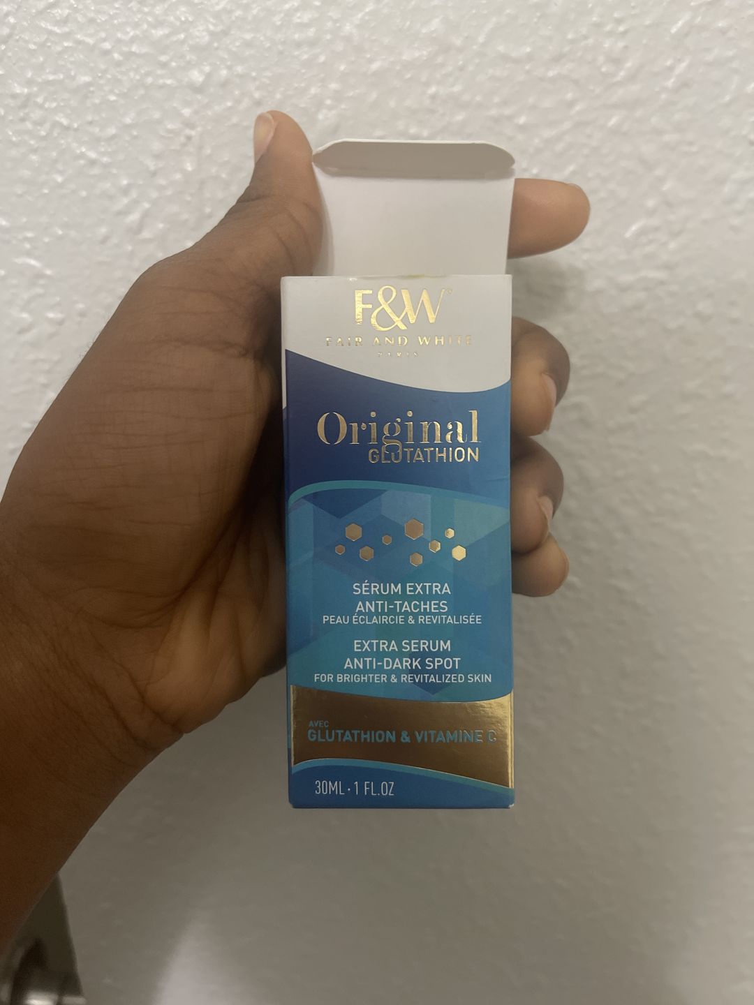 Customer photo review of Fair and White Glutathion Extra Serum Anti-Dark Spot 30ml / 1.01 Fl Oz