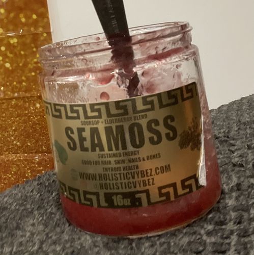 Customer photo review of The Wellness Trio Sea Moss Gel Combo