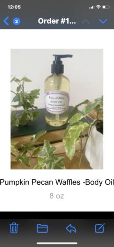 Customer photo review of Pumpkin Pecan Waffles -Body Oil