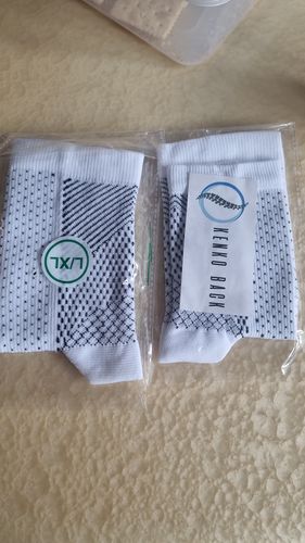 Customer photo review of Buy 2 NeuroSocks