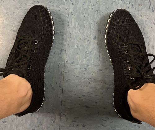 Customer photo review of Corrida Sneakers - Black